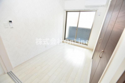 【寝室】 | グリッター長田