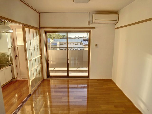 山形市城西町2Kの賃貸マンションの居間・リビング
