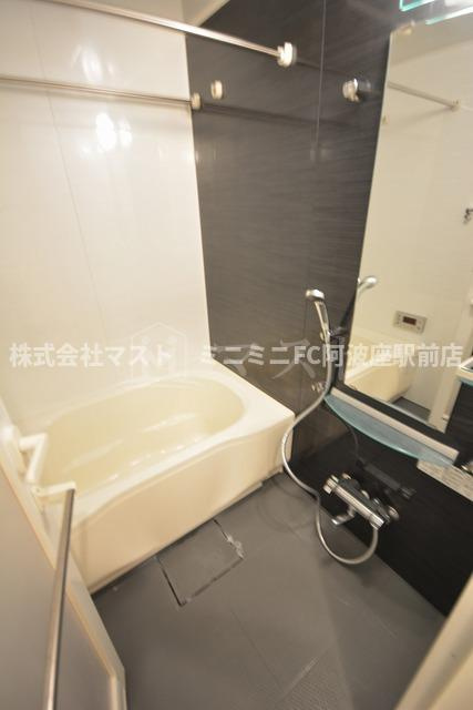 大阪市福島区大開１丁目の賃貸マンションの浴室