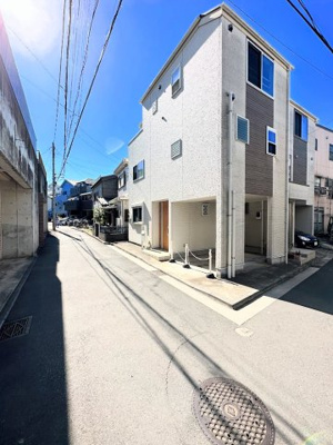 【前面道路含む現地写真】 | ◆◇西区西戸部町　中古戸建◇◆ | ◆土・日・祝日は、当社スタッフによる現地案内会を実施しております。もちろん平日のご案内も可能です。お気軽にご相談ください！！