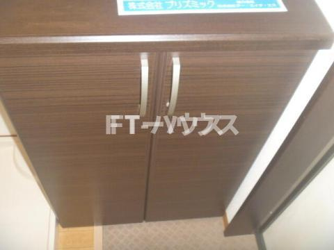 エクセレント宮本の玄関