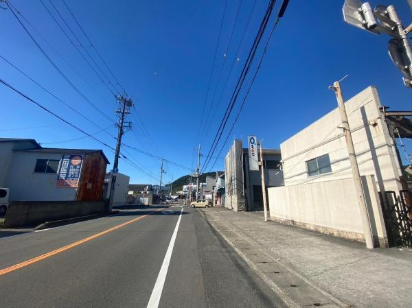 和歌山市向　土地の前面道路含む現地写真