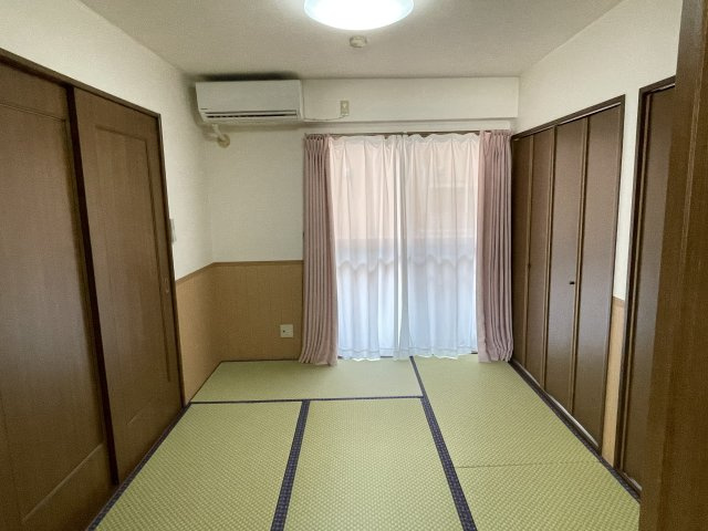 レ・アールSAGAEの和室