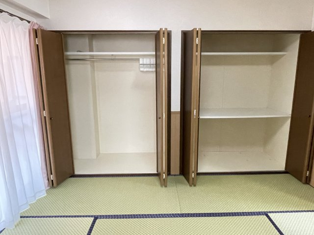 レ・アールSAGAEの収納