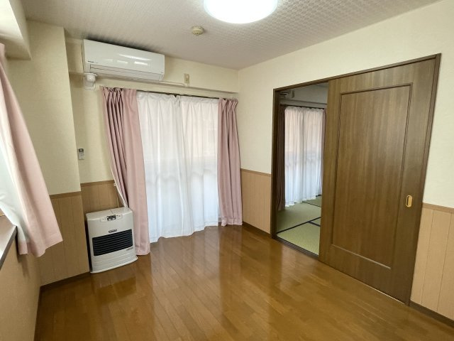 レ・アールSAGAEの内装