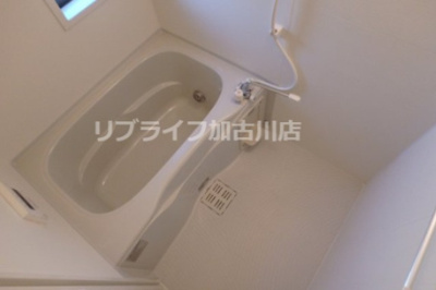 【浴室】 | クレセント | 写真は201