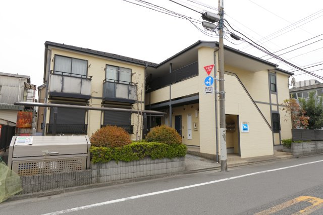 リべルテ中央の外観
