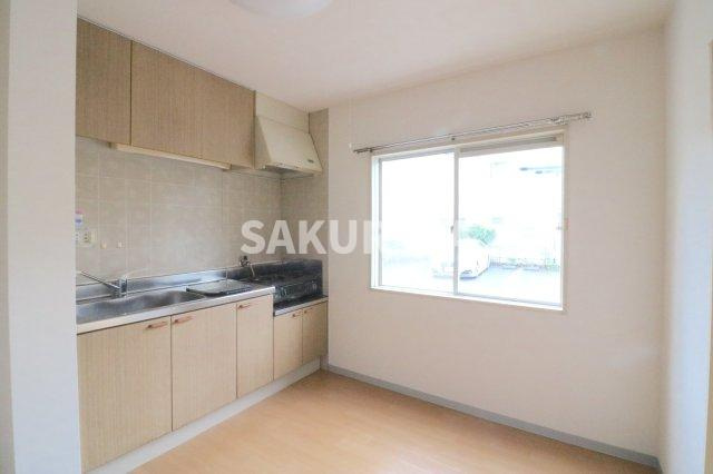 パークヴィレッジの居間・リビング|ダイニング。2023年撮影。現況と異なる場合がございます。