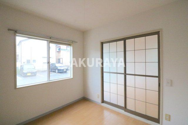 パークヴィレッジの居間・リビング|ダイニング。2023年撮影。現況と異なる場合がございます。