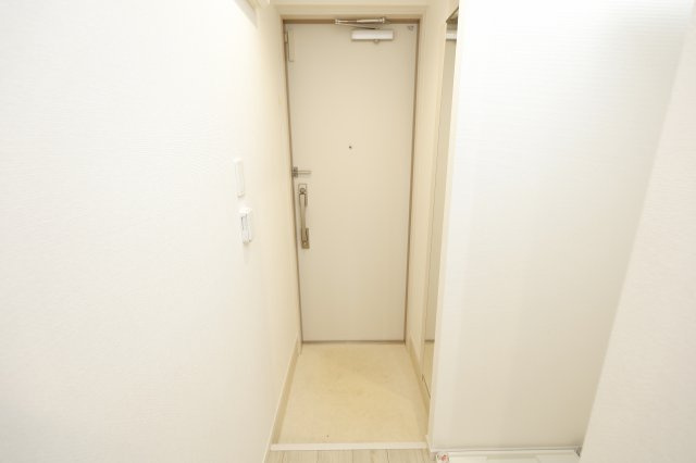 リブリ・フルールの玄関