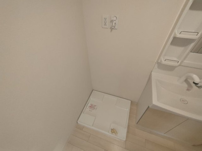 【その他】 | コルニオーロ | 駐車場に車を止められます