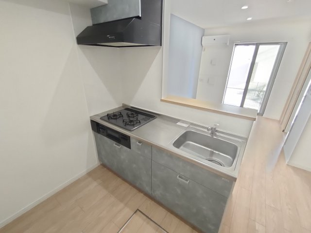maisonette park美園のキッチン|駐輪場です