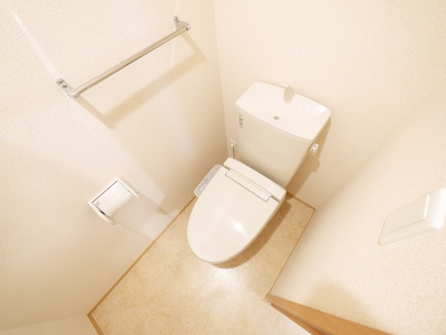 EYガーデンハイツのトイレ|清潔感のあるトイレです