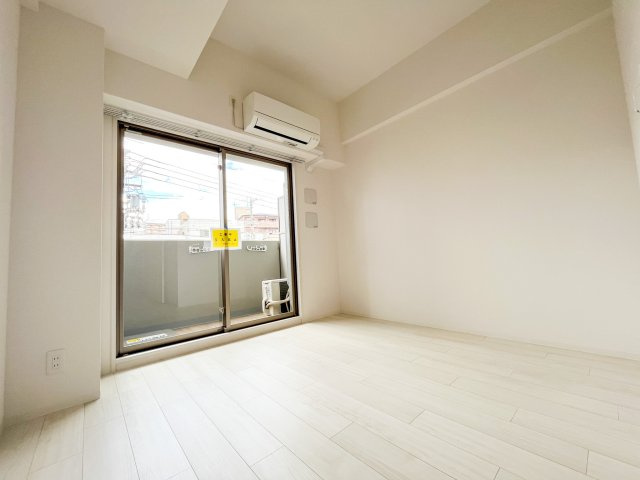 エスリード大阪リエートの洋室