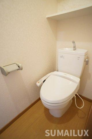 熊本市南区近見４丁目の賃貸マンションのトイレ