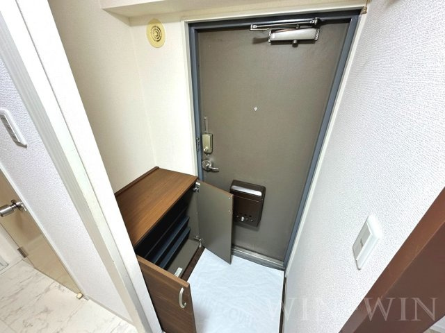 ヴィンテージ本多 Ⅲの玄関