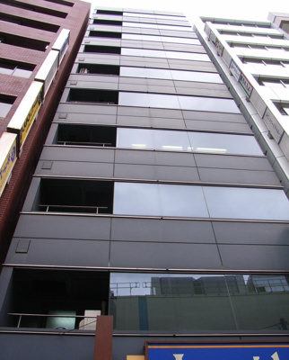 【外観】 | アクシーズ7号館 | 落ち着いた雰囲気の外観です