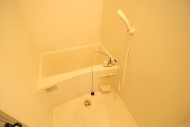 ＵＮＩＴＹ　ＴＡＭＡＤＥの浴室|ゆったり過ごせるお風呂です