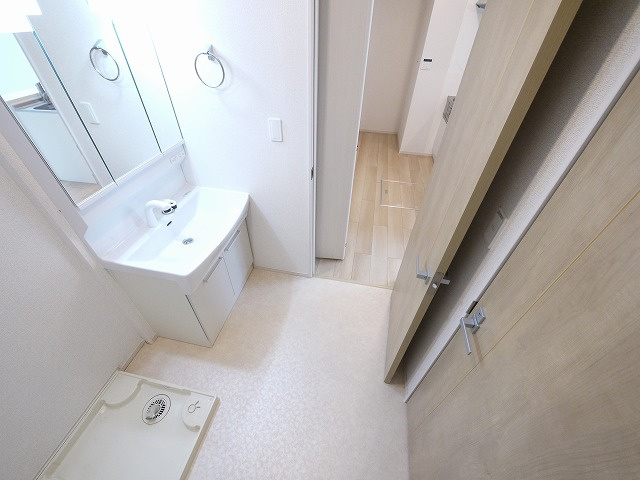 エレガンス　ハネカの洗面所