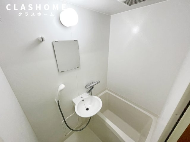 パレス峰２　　刈谷市の賃貸ならクラスホーム刈谷店の浴室|同物件の別部屋になります。