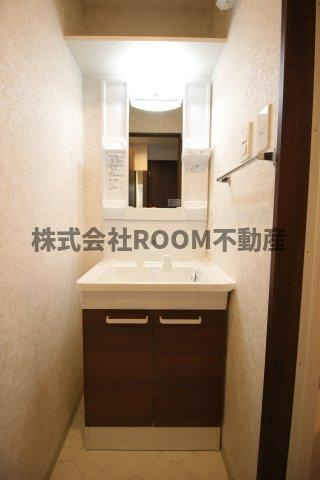 アヴェニールの独立洗面台|独立洗面化粧台付き