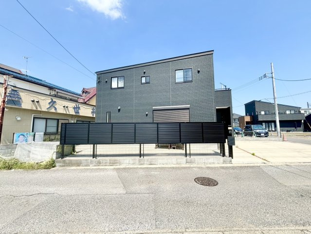 野田市古布内　中古戸建　令和2年築の外観|モダンでかっこいいスタイリッシュな外観です(*^-^*)