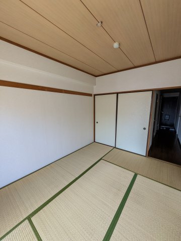 エクセル稲田の和室