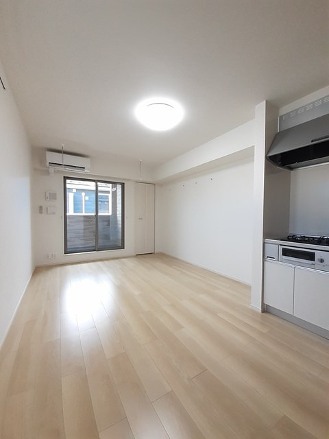 オラ長田町　Aの居間・リビング