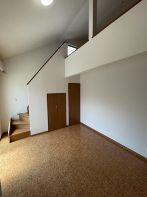 【洋室】 | アヴニール高宮東 | 別号室の写真になります。現況優先。