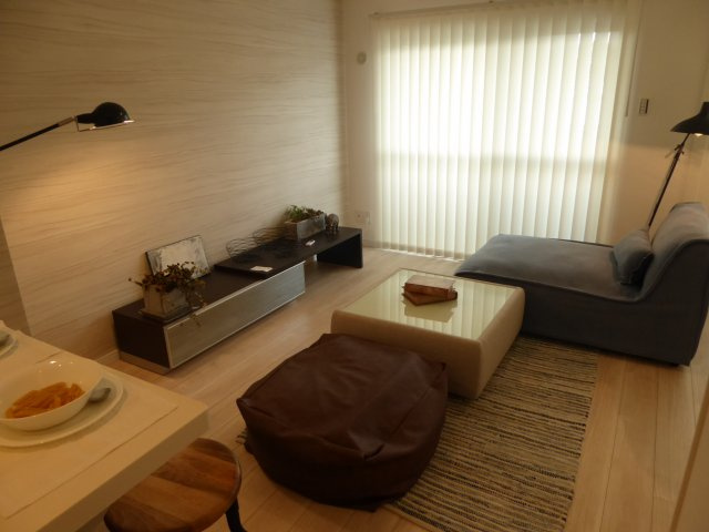 THE NEXT ONEの居間・リビング