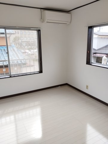 昭和町１丁目戸建ての居間・リビング