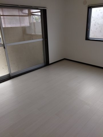 昭和町１丁目戸建ての居間・リビング
