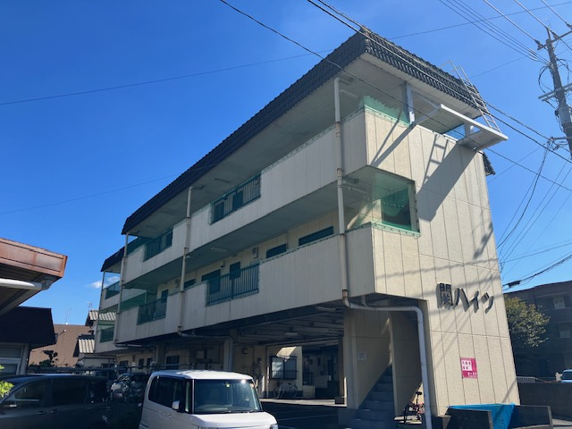 久留米市朝妻町のアパートの外観