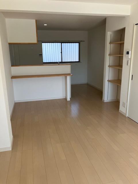 久留米市朝妻町のアパートの居間・リビング