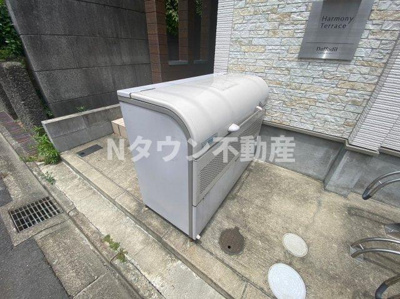 【その他共用部分】 | ダフォディル | ごみ捨て場です