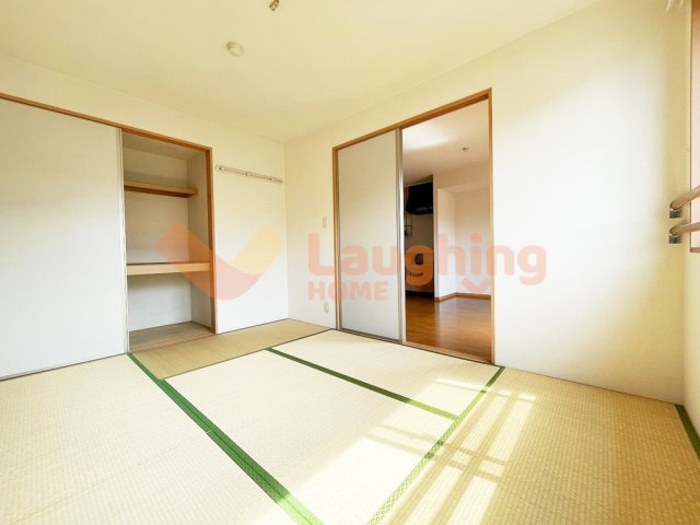 ソールズベリー御井の和室|柔らかい畳が心地よい和室