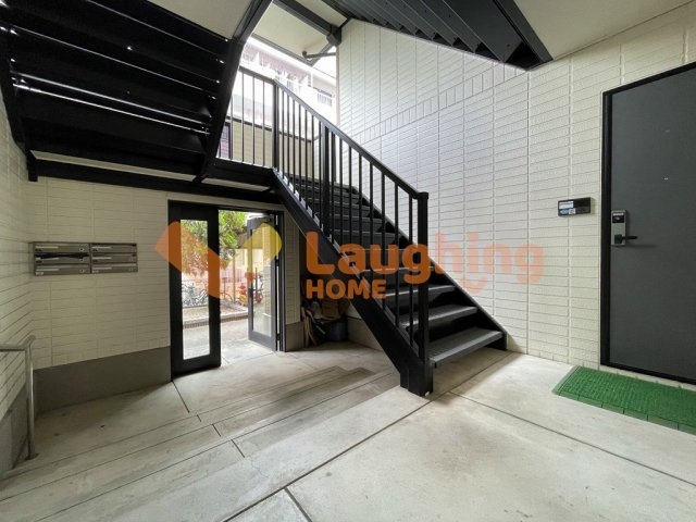 ソールズベリー御井のロビー|ゆとりのあるロビーです