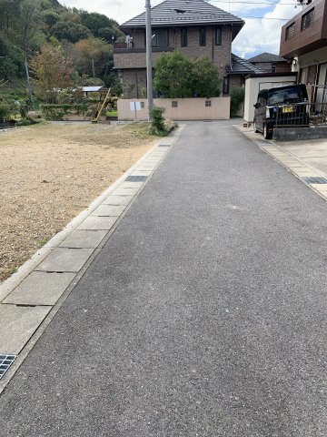 土地　芥見6丁目の前面道路含む現地写真|北側道路　東より撮影
