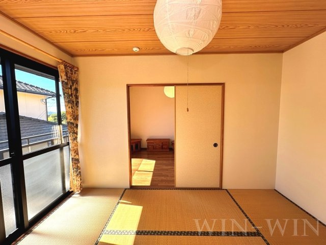ユトリロ牟呂水神の和室