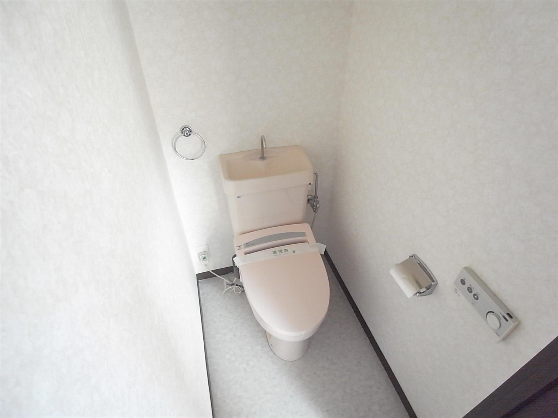 ロイヤルマンション国分のトイレ|シンプルで使いやすいトイレです