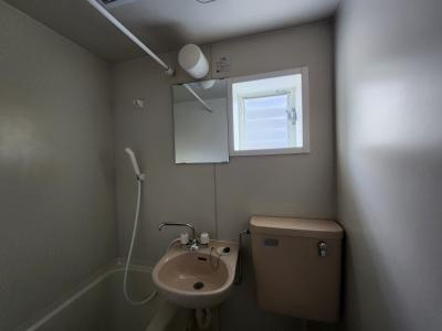 CORAL HOUSE（コーラルハウス）の洗面所|ユニットバス