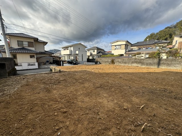 高知市瀬戸東町3丁目の外観|敷地内南東側角より撮影