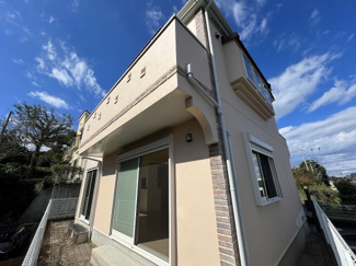 【外観】 | 現地外観です。令和3年4月に外壁塗装済みなので、安心してお住まい頂けます♪