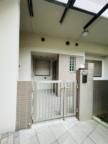 ウィズパークス大阪ガーデンコートのその他共用部分|2023年10月21日撮影
