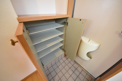 【玄関】 | コンフォートベネフィス博多駅南3 | 別号室の写真になります。現況優先。