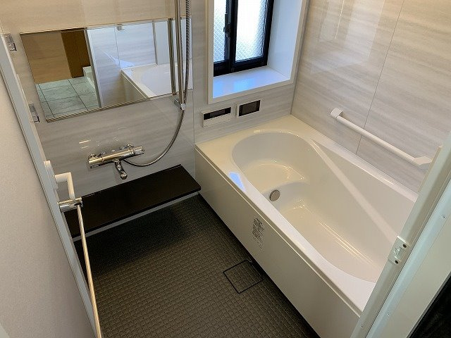 ※別部屋のお写真になりますので、窓はありません 