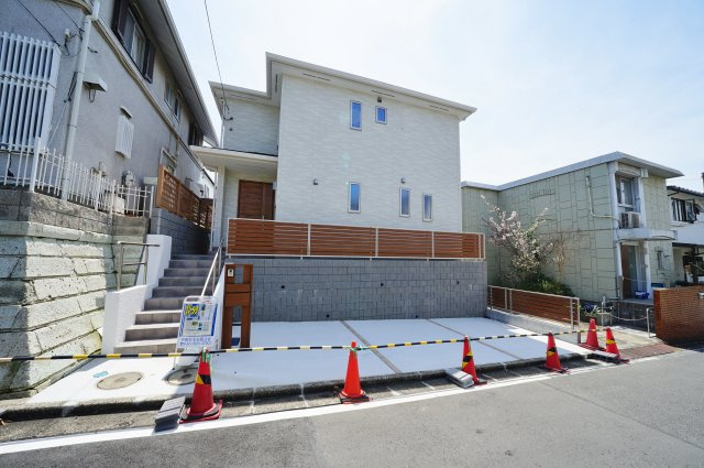 【横浜市瀬谷区阿久和東３丁目15-5新築戸建て】★仲介手数料無料★（原小学校・原中学校）の外観