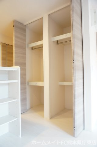 上益城郡御船町大字滝川のアパートの収納