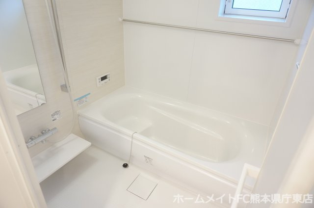 上益城郡御船町大字滝川のアパートの浴室