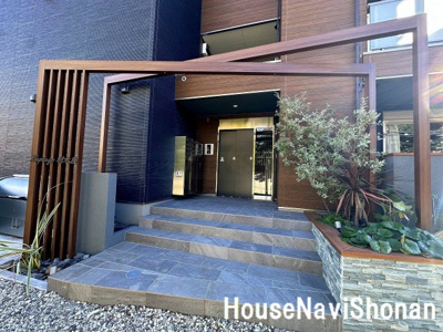 【エントランス】 | Laplage材木座(ラプラージュザイモクザ)